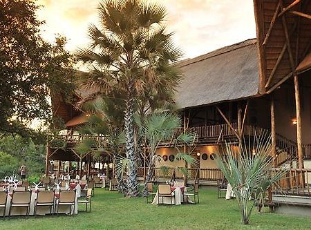 Three Cities Thorntree River Lodge Livingstone Esterno foto