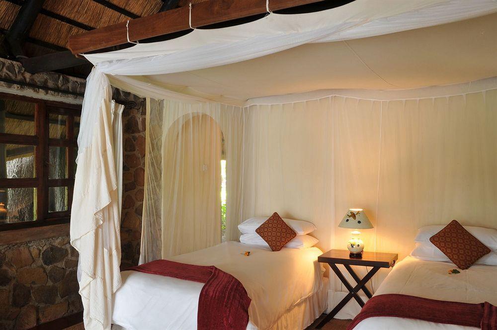 Three Cities Thorntree River Lodge Livingstone Esterno foto